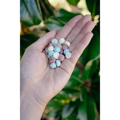 Egg White and Goat Milk with Blue Spirulina + Beet Root | Freeze-Dried Dog + Cat - Niuniu's Pet Shop
